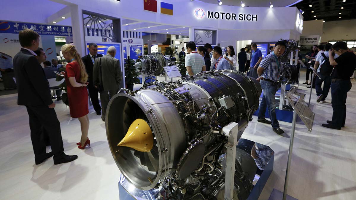 Зеленский национализировал завод «Мотор Сич»